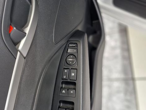 Hyundai Elantra 2.0 16V Flex Aut.