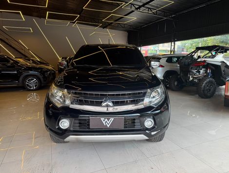 Mitsubishi L200 Triton Sport HPE-S 2.4 CD Dies. Aut