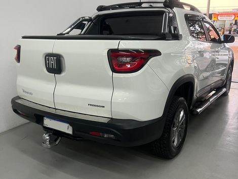 Fiat Toro Freedom 1.8 16V Flex Aut.