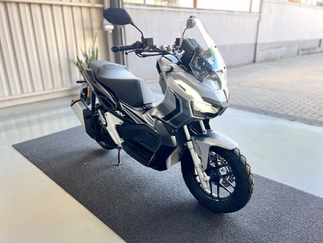 HONDA ADV 150
