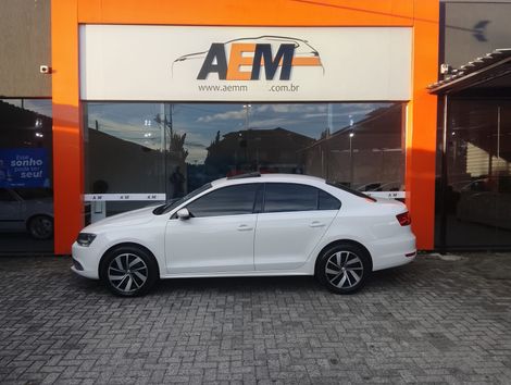 VolksWagen JETTA Highline 2.0 TSI 16V 4p Tiptronic