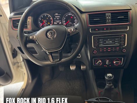 VolksWagen Fox Rock in Rio 1.6 Mi Total Flex 8V 5p