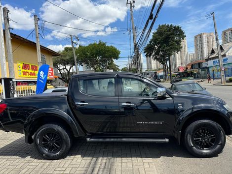 Mitsubishi L200 Triton HPE 3.2 CD TB Int.Diesel Aut