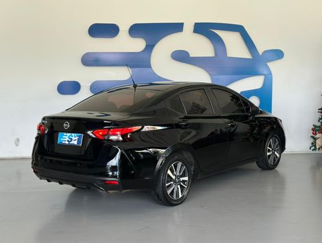 Nissan VERSA Advance 1.6 16V Flex Aut.