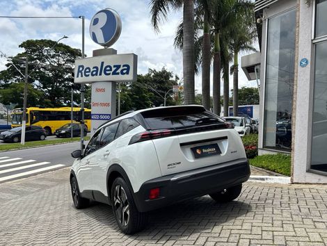 Peugeot 2008 Active 1.0 Turbo Flex 5p Aut.