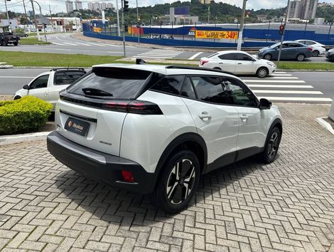 Peugeot 2008 Active 1.0 Turbo Flex 5p Aut.