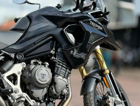 TRIUMPH TIGER 1200 RALLY BLACK Edition
