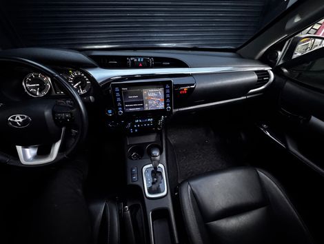 Toyota Hilux CD SRV 4x4 2.8 TDI Diesel Aut.