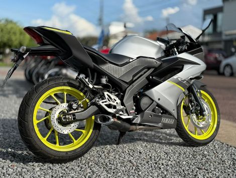YAMAHA YZF R-15 155 ABS