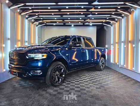 RAM 1500 LIMITED NIGHT EDITION 5.7 4x4 Aut.