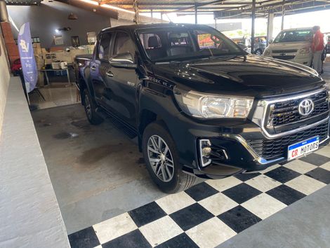 Toyota Hilux CD SRV 4x4 2.8 TDI Diesel Aut.
