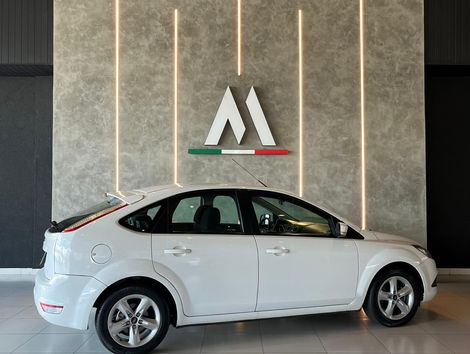 Ford Focus 1.6 S/SE/SE Plus Flex 8V/16V  5p