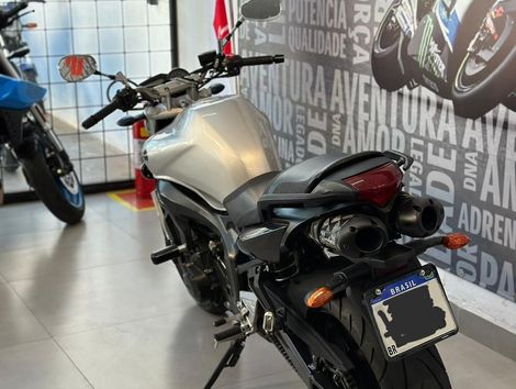 YAMAHA FAZER 600/ FZ6 S