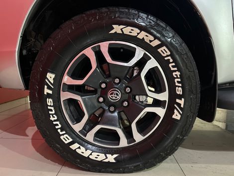 Toyota Hilux CD SRX 4x4 2.8 TDI 16V Diesel Aut.