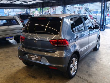 VolksWagen Fox Highline1.6 Flex 16V 5p