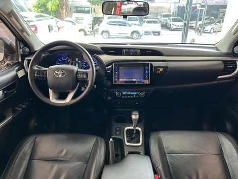 Toyota Hilux CD SRV 4x4 2.8 TDI Diesel Aut.
