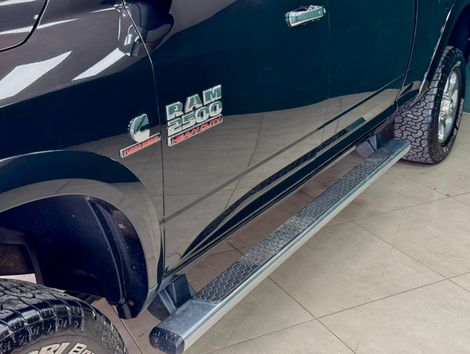 RAM 2500 LARAMIE  6.7 TDI  CD 4x4 Diesel