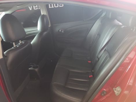 Nissan VERSA SL 1.6 16V FlexStart 4p Aut.