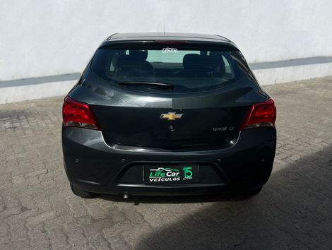 Chevrolet ONIX HATCH LT 1.0 8V FlexPower 5p Mec.
