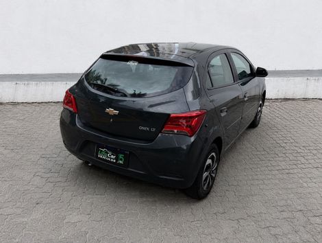Chevrolet ONIX HATCH LT 1.0 8V FlexPower 5p Mec.