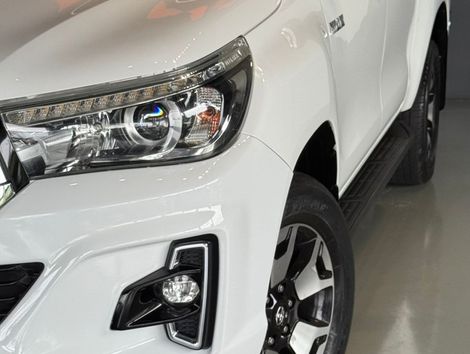 Toyota Hilux CD SRX 4x4 2.8 TDI 16V Diesel Aut.