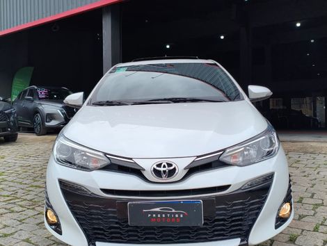 Toyota YARIS XLS Connect 1.5 Flex 16V 5p Aut.