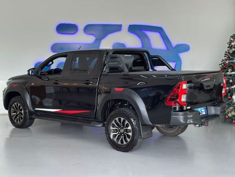 Toyota Hilux CD GR-S 4x4 2.8 TDI Dies. Aut.