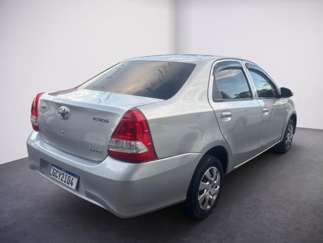 Toyota ETIOS XLS 1.5 Flex 16V 5p Mec.