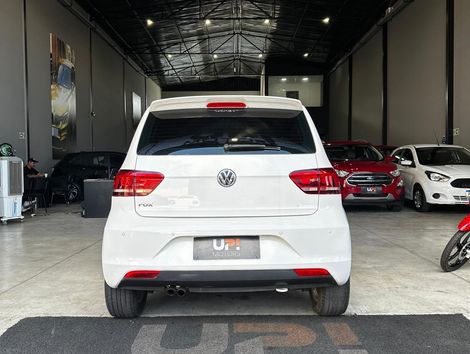 VolksWagen Fox Highline1.6 Flex 16V 5p