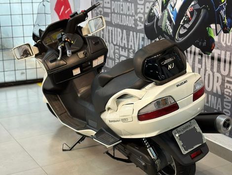 SUZUKI BURGMAN 650 EXECUTIVE/ 650