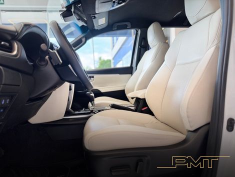 Toyota Hilux SW4 Diamond 2.8 TB 4x4 Die. Aut.