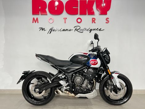 TRIUMPH TRIDENT 660 TRIPLE TRIBUTE