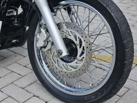 YAMAHA XVS 650 DRAG STAR
