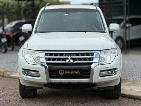 Mitsubishi Pajero HPE Full 3.2 4x4 T.I.Dies. 5p Aut