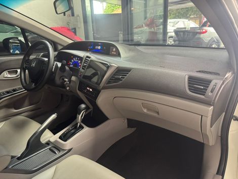 Honda Civic Sedan LXR 2.0 Flexone 16V Aut. 4p