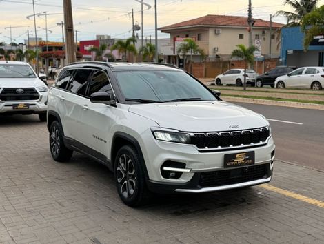 Jeep Commander Limited T270 1.3 TB Flex Aut.