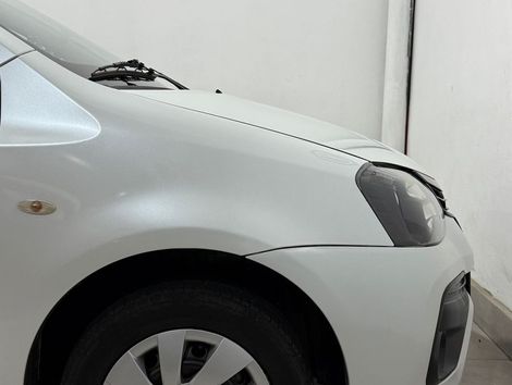 Toyota ETIOS X 1.3 Flex 16V 5p Aut.