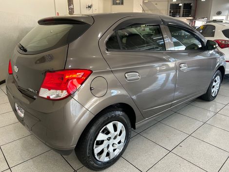 Chevrolet ONIX HATCH LT 1.0 8V FlexPower 5p Mec.