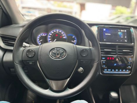 Toyota YARIS XL Sedan 1.5 Flex 16V 4p Aut.