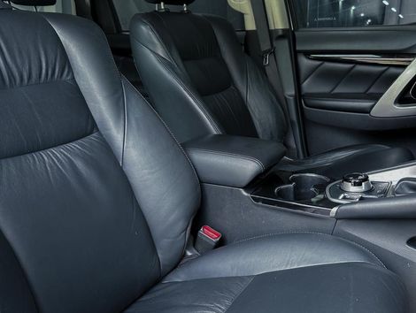 Mitsubishi Pajero Sport HPE 2.4 4x4 Diesel Aut.