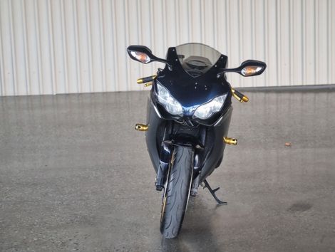 HONDA CBR 1000 RR Fireblade