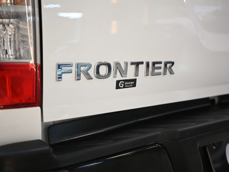 Nissan Frontier S CD 4x4 2.3 TB Diesel Mec.