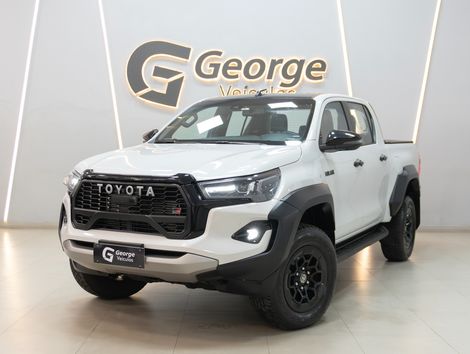 Toyota Hilux CD GR-S 4x4 2.8 TDI Dies. Aut.