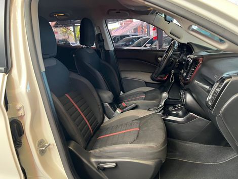 Fiat Toro Freedom 1.8 16V Flex Aut.