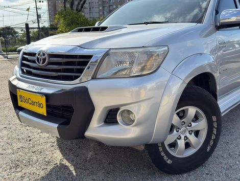 Toyota Hilux CD SRV D4-D 4x4 3.0 TDI Diesel Aut