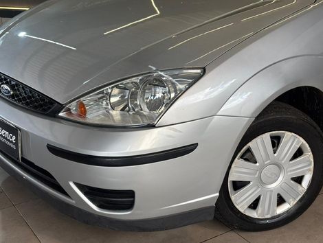 Ford Focus 1.6 S/SE/SE Plus Flex 8V/16V  5p