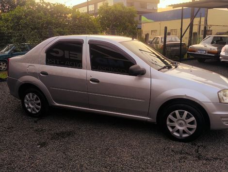 Renault LOGAN Authentique Hi-Flex 1.0 16V 4p