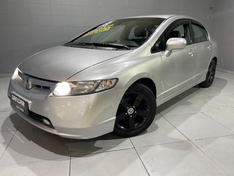 Honda Civic Sedan LXS 1.8/1.8 Flex 16V Aut. 4p