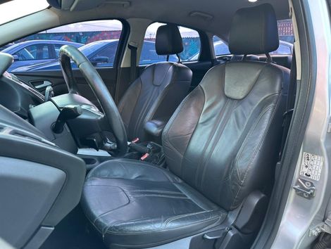 Ford Focus 2.0 16V/SE/SE Plus Flex 5p Aut.