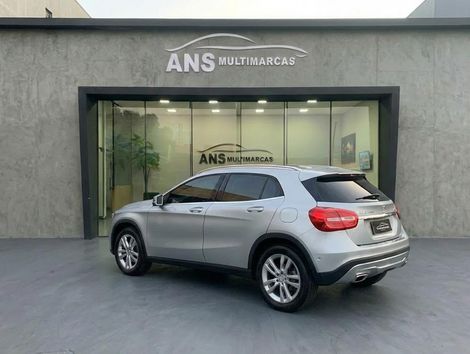 Mercedes GLA 200 Advance 1.6/1.6 TB 16V Flex Aut.